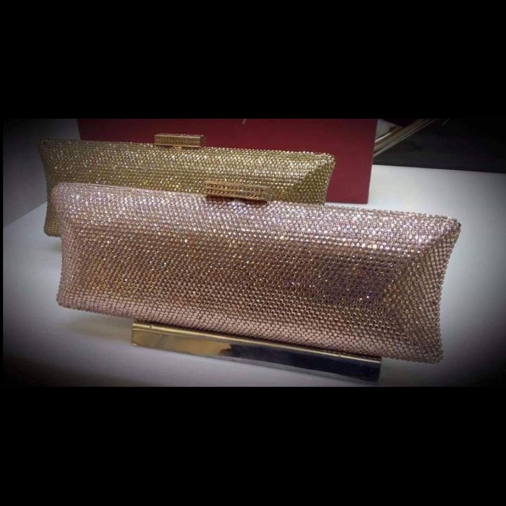 Crystallized Swarovski clutch.